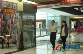 諸葛春杰到駐義烏辦事處指導商會黨建工作