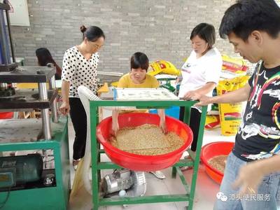 我縣承接義烏來料加工首家鑲鉆飾品企業落戶潭頭