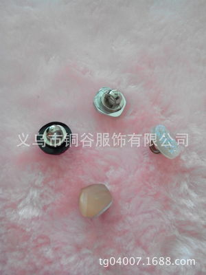 嘉興市區(qū)周邊箱包來料加工合作平臺(tái)